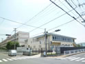 長栄中学校